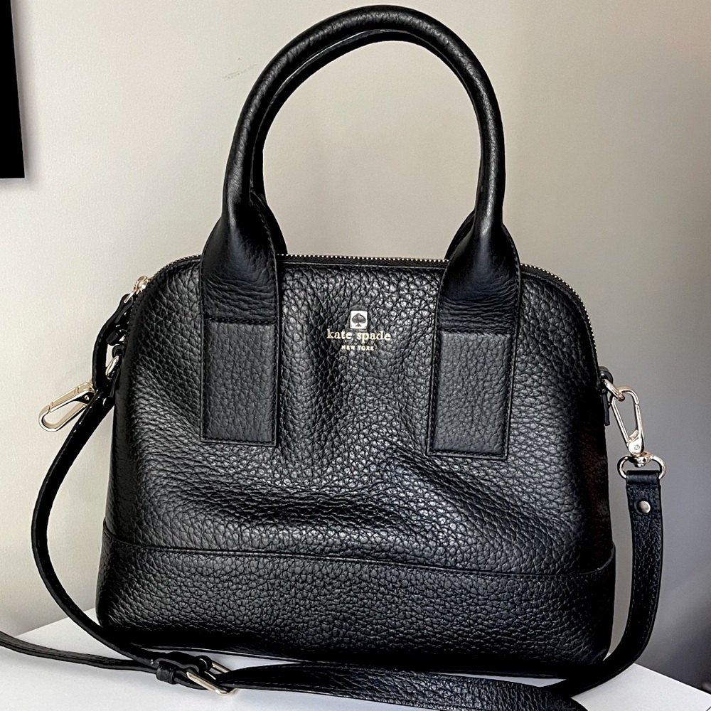 NWT BLACK KATE SPADE BOWLING STYLE HANDBAG ♠️